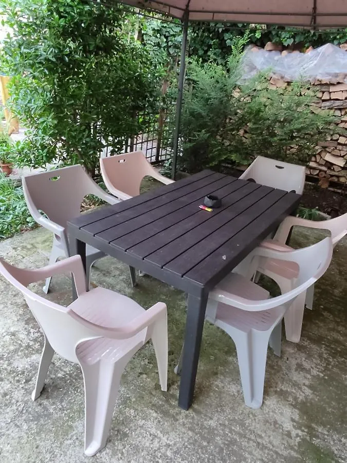 Етаж От Къща С Двор Apartment Burgas Bulgaria