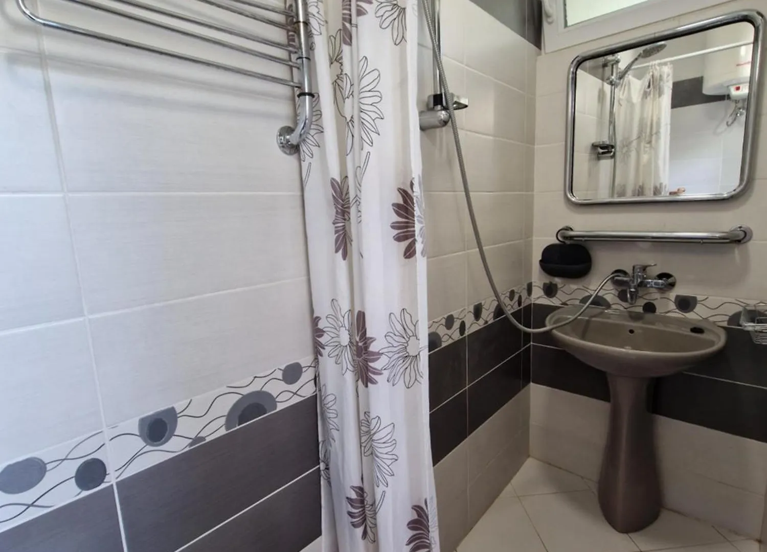 Етаж От Къща С Двор Apartment Burgas